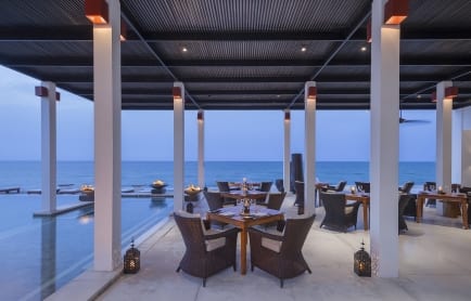 _the_chedi_pool_cabana