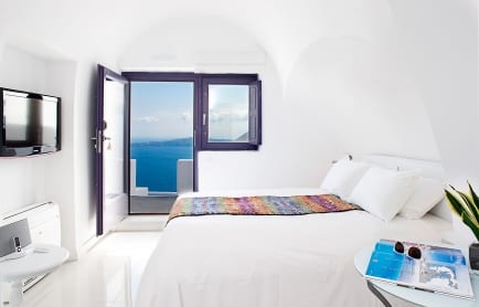 Chromata Up Style Hotel, Santorini. © Katikies