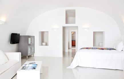Chromata Up Style Hotel, Santorini, Greece.. © Katikies