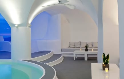 Chromata Up Style Hotel, Santorini. © Katikies