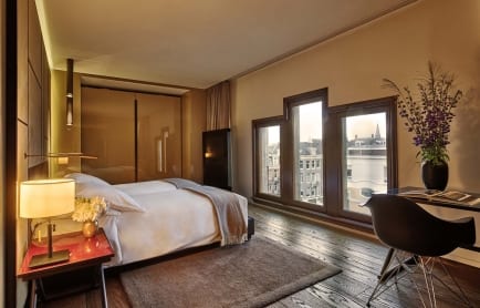 100071979-h1-conservatorium_hotel_conservatorium_suite_4