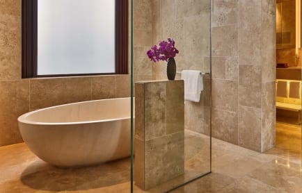 100072929-h1-conservatorium_hotel_van_baerle_suite_1