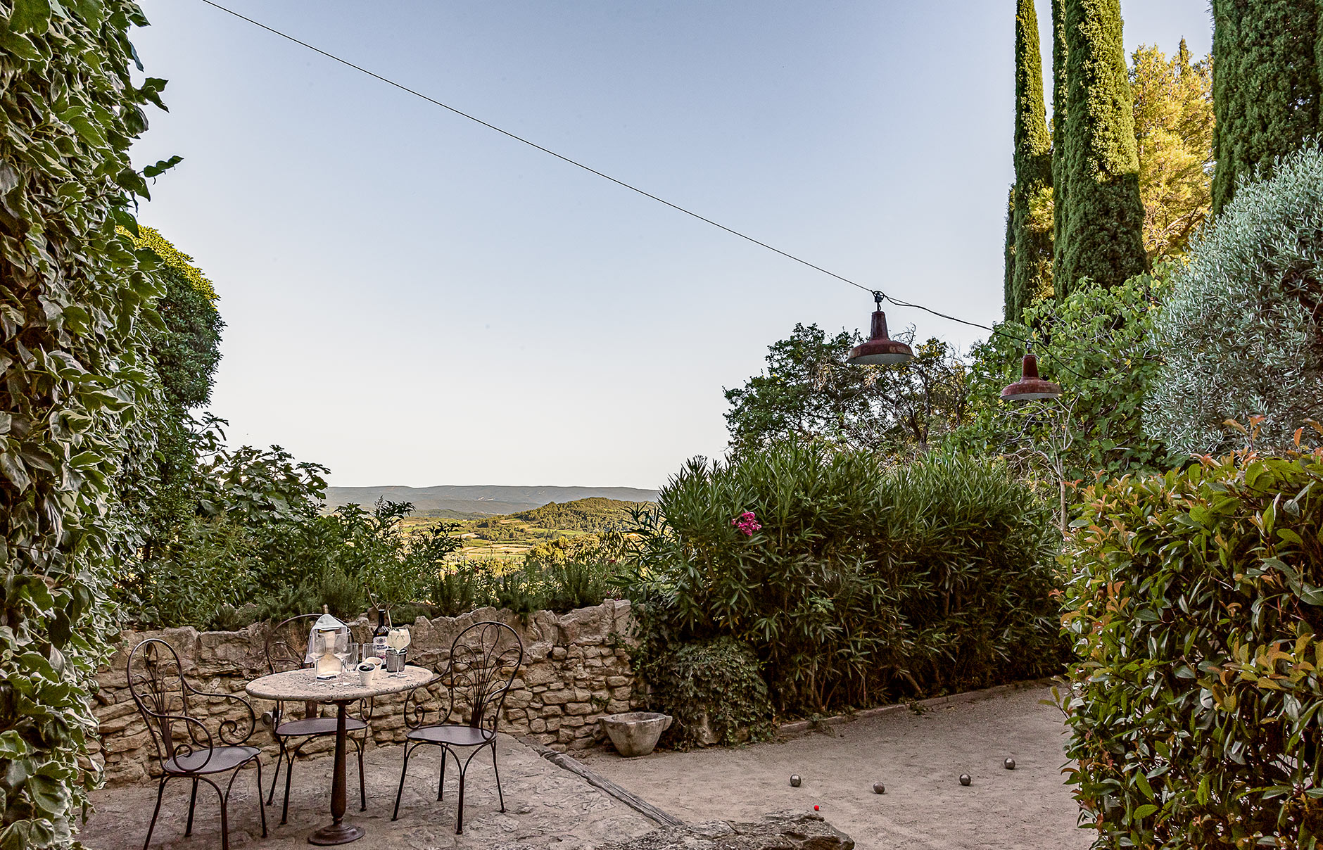 Crillon le Brave, Provence, France. Photo © Crillon le Brave