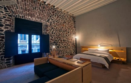 61557219-h1-revolution