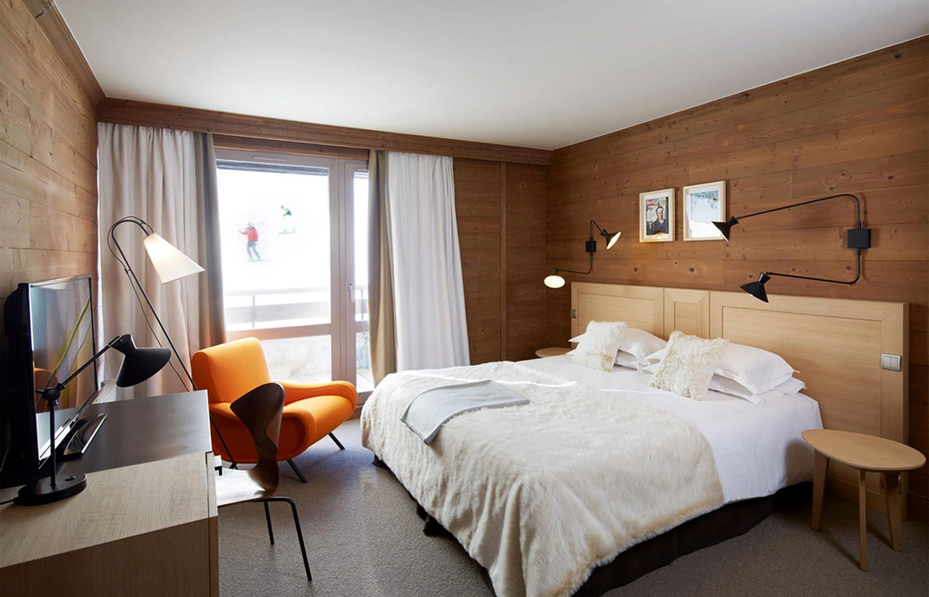 Hôtel des Trois Vallées, Courchevel, France. Hotel Review. Photo © The Hotels d’en Haut Group