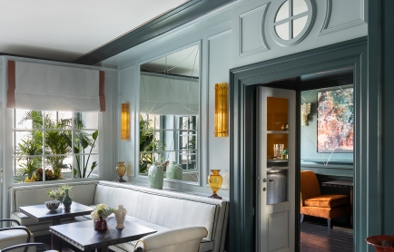 the-kitchen-the-bar-2