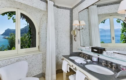 88875205-h1-ja6a9500_deluxe