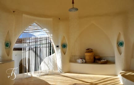 Pavilion Bathroom. Kilindi Zanzibar