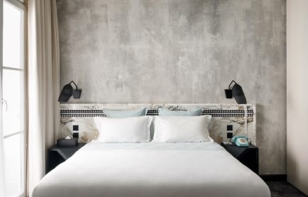 les-bains-deluxe-room-r-r2