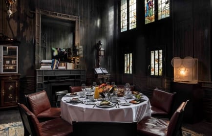 lesbains-salon-chinois-petit-dej-1-1800x1440