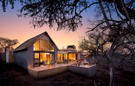 ivorylodgeexteriorviewofasuite-190130