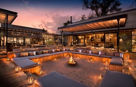 riverlodgefirepitlounge-081127