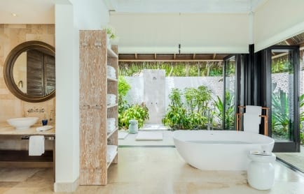 86109364-h1-maalifushi_beach_villa_bathroom
