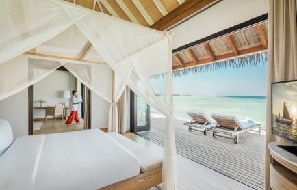 86117492-h1-maalifushi_water_villa_master_bedroom