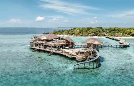 10884_out-of-the-blue-restaurant-at-soneva-fushi_0