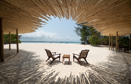 zanzibar-mnemba-island-beach-1