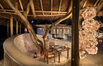 zanzibar-mnemba-island-dining-area-1