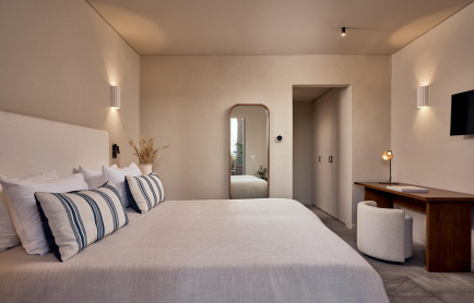 sb_theoxenia-room_115_web-size_33