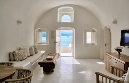 103746939-h1-jtrml-holistic-villa-4473-hor-clsc