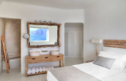 jtrml-villa-6836-hor-clsc