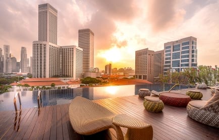 95783925-h1-rooftop_infinity_pool_sunset_view