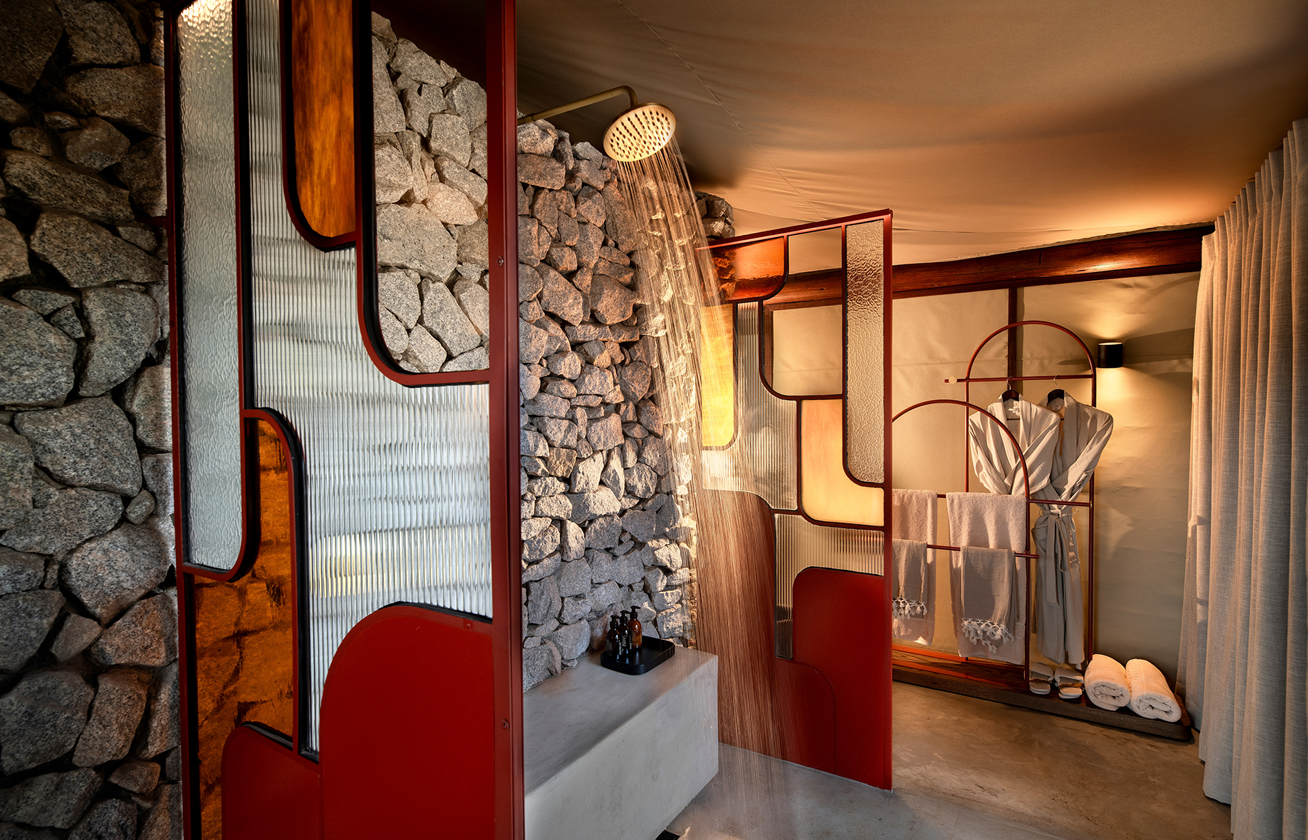 andBeyond Ngala Tented Camp, Kruger National Park, South Africa. Review by TravelPlusStyle. Photo © andBeyond South-Africa-Ngala-Tented-Camp-tented-suite-inside-shower-1