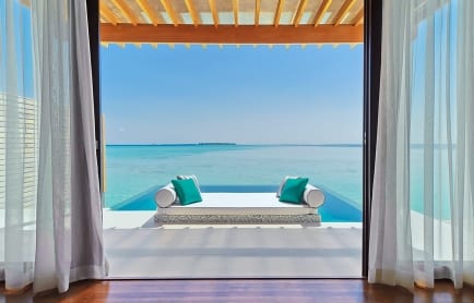 water_studio_with_pool