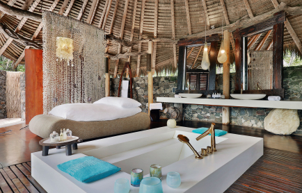 lc-sezlc-beachfrt-villa-bath-31968-11677_classic-hor