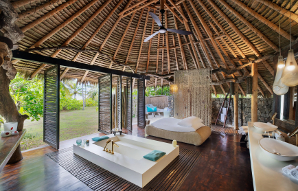 lc-sezlc-beachfrt-villa-bath-33650-73483_classic-hor