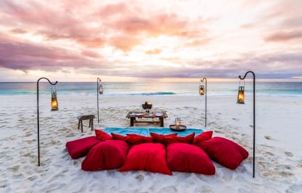 north-island-west-beach-picnic