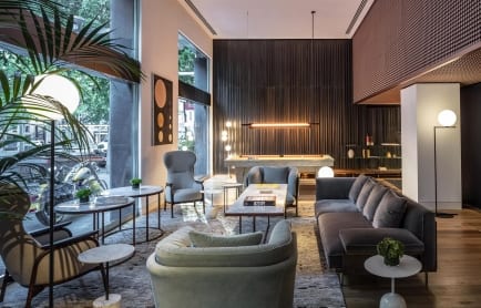 e327aec3d1ec99_large-1