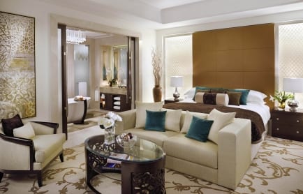 53058383-h1-palm_manor_