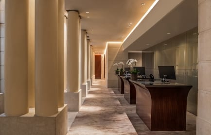 PARPH_P950 Front Desk