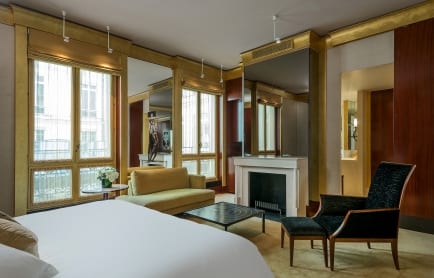 PARPH_P952 Junior Suite Bedside