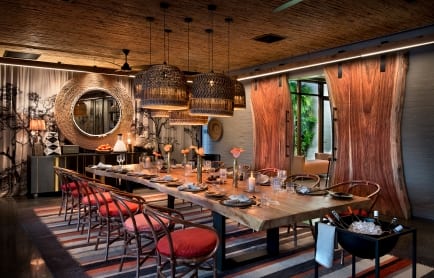 dining-room-at-andbeyond-phind-homestead