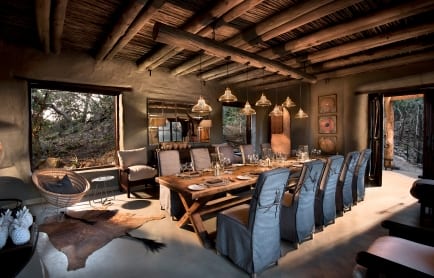 indoor-dining-room-at-andbeyond-phinda-rock-lodge