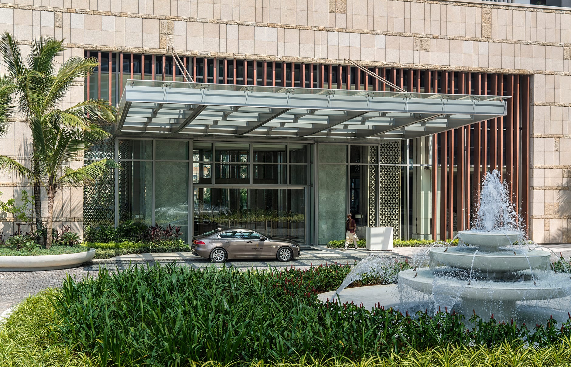 Entrance. Shangri-La Hotel Colombo, Sri Lanka. Hotel Review by TravelPlusStyle. Photo © Shangri-La 