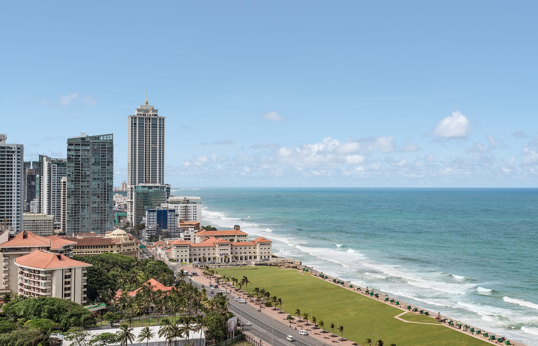 Promenade. Shangri-La Hotel Colombo, Sri Lanka. Hotel Review by TravelPlusStyle. Photo © Shangri-La 