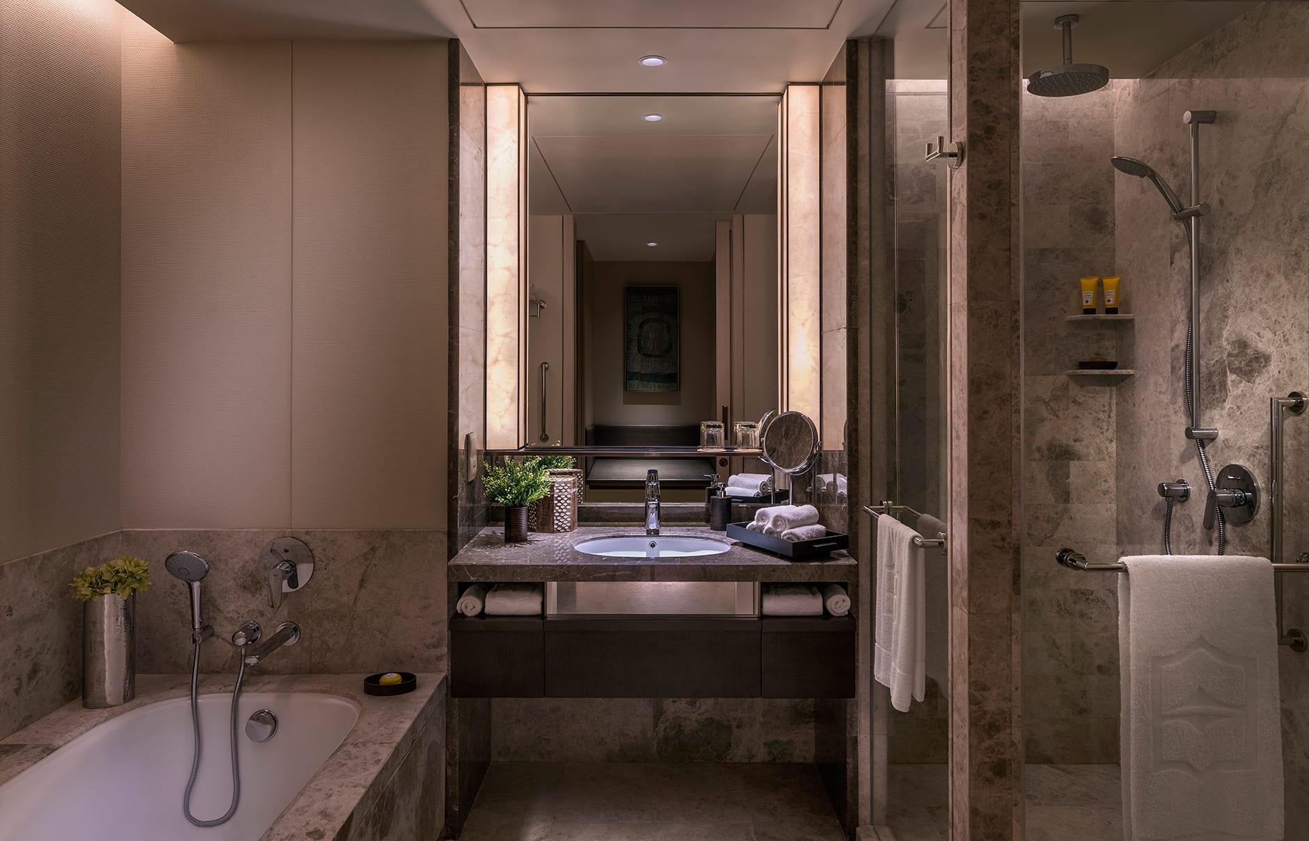 Horizon Club Room Bathroom. Shangri-La Hotel Colombo, Sri Lanka. Hotel Review by TravelPlusStyle. Photo © Shangri-La 