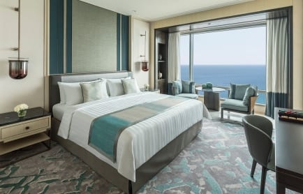 1-premier-ocean-view-room
