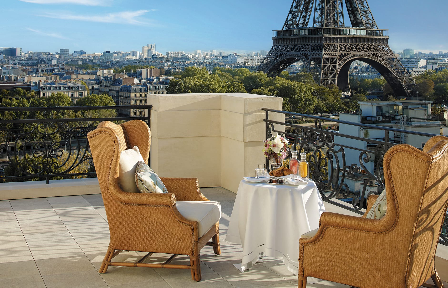 Shangri-La Hotel Paris, France. Hotel Review. Photo © Shangri-La International 