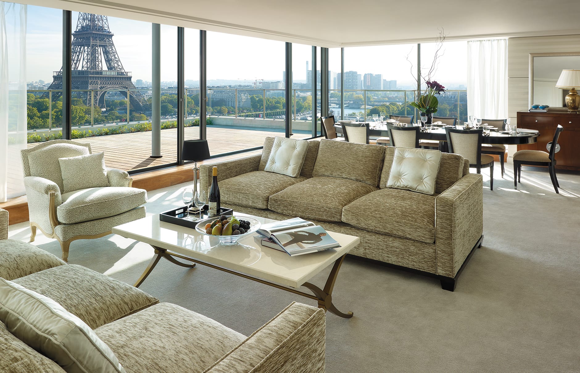 Shangri-La Hotel Paris, France. Hotel Review. Photo © Shangri-La International 