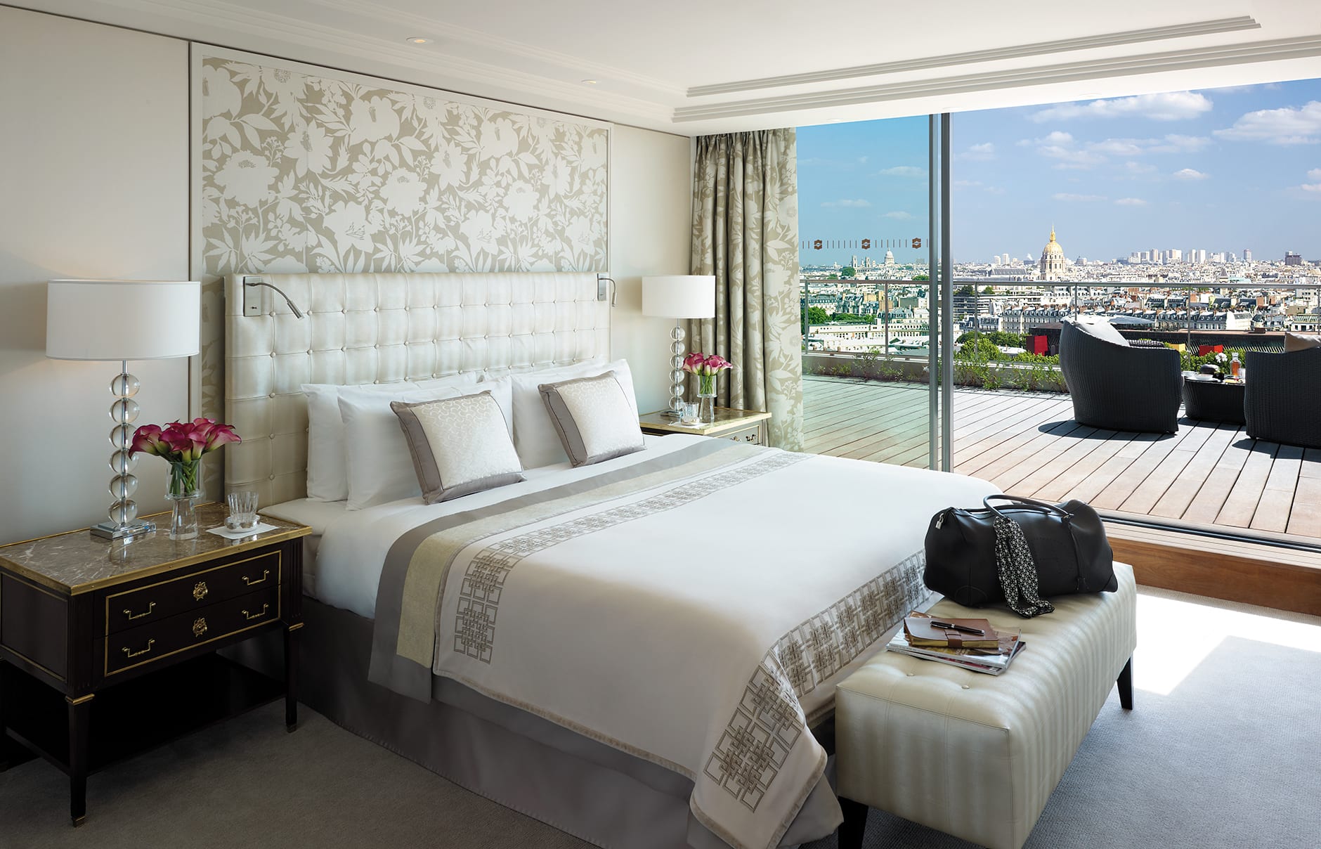 Shangri-La Hotel Paris, France. Hotel Review. Photo © Shangri-La International 