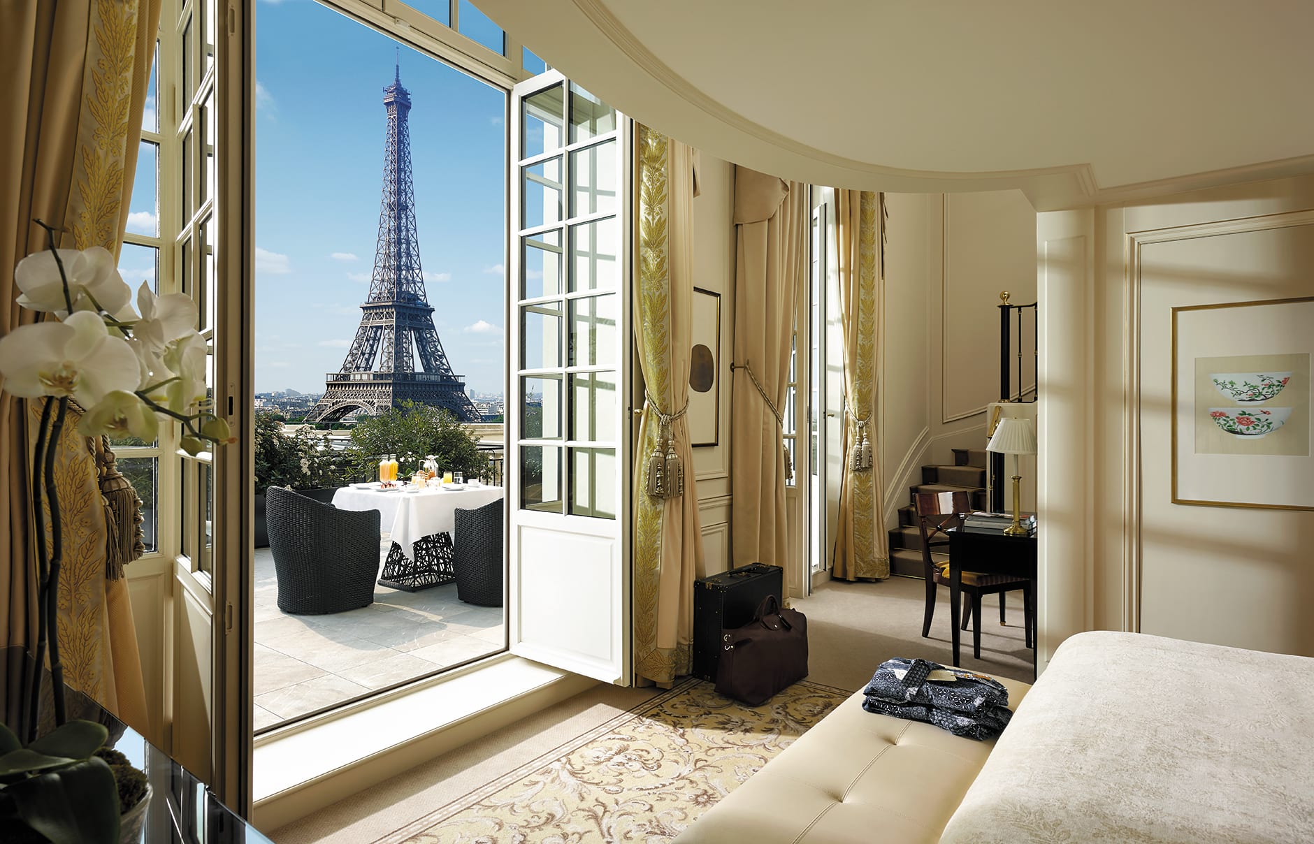 Paris Luxury Boutique Hotel Review: Le Burgundy