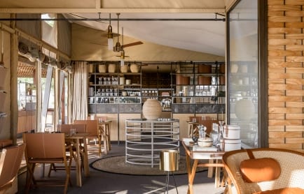 singita-sabora-main-lodge-dining-area-scaled