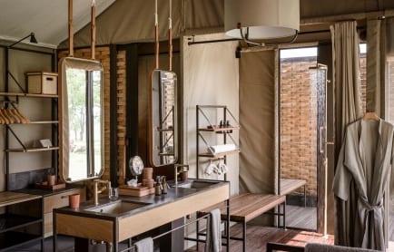 singita-sabora-tented-suite-bathroom-2-scaled