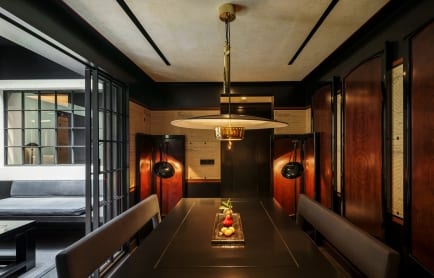 skylight_suite_dining_room_7337-a4