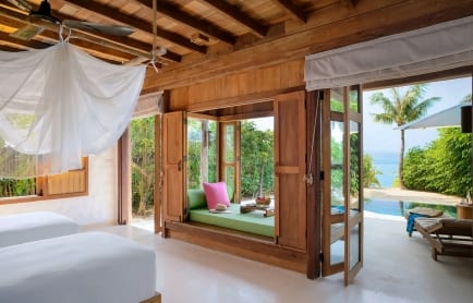 beachfront_pool_villa_twin_bed_8423-a4