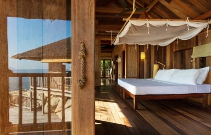 rock_pool_villa_bedroom_5574-a4