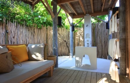 beach_villa_bathroom_134-original